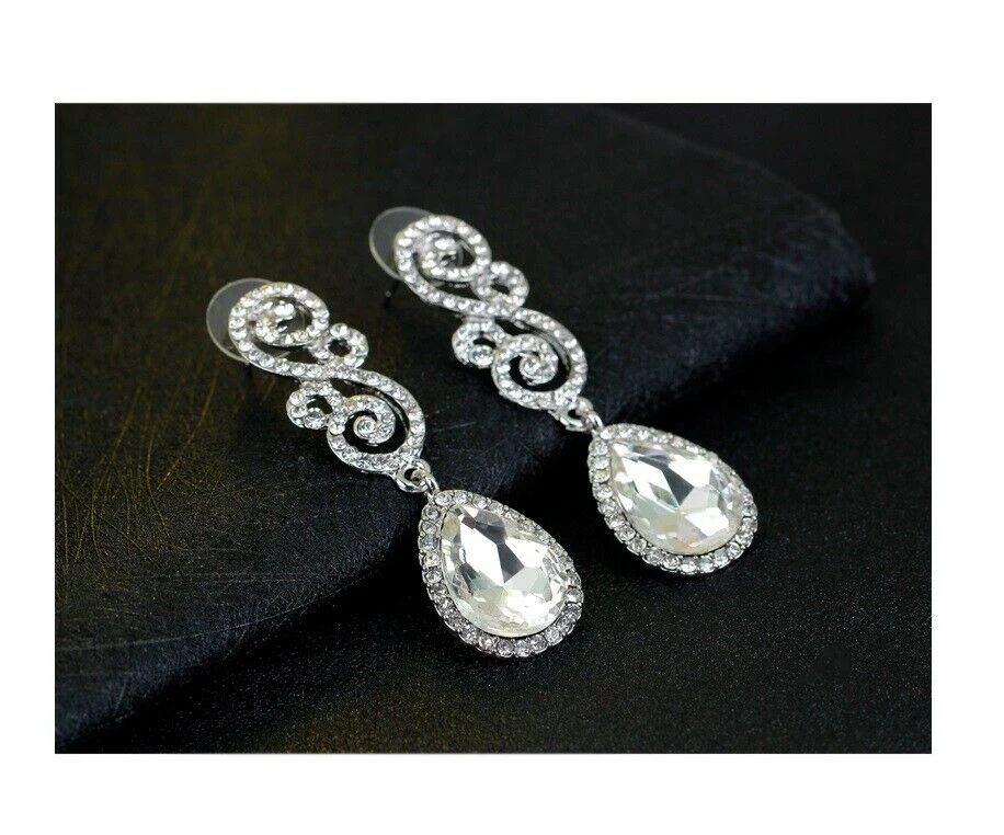 AliExpress Ethnic Vintage Long Fashion African Crystal Rhinestone Statement Drop Earrings 3 AliExpress Ethnic Vintage Long Fashion African Crystal Rhinestone Statement Drop Earrings