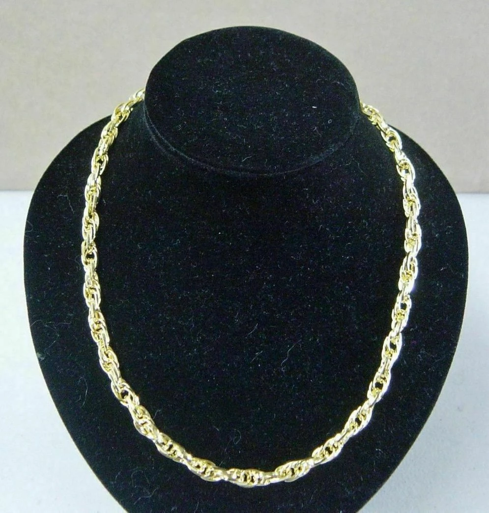 Unbranded Gold Chunky Pimp Necklace Chain Rapper Hip Hop Bling 90s 80s Costume Costume Accessories 5 Unbranded Gold Chunky Pimp Necklace Chain Rapper Hip Hop Bling 90s 80s Costume Costume Accessories
