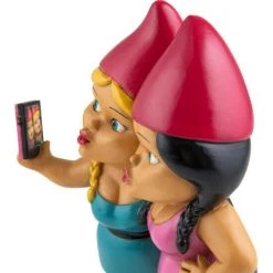Williamvalentine BigMouth The Selfie Sisters Gnome Garden Decor Home & Garden